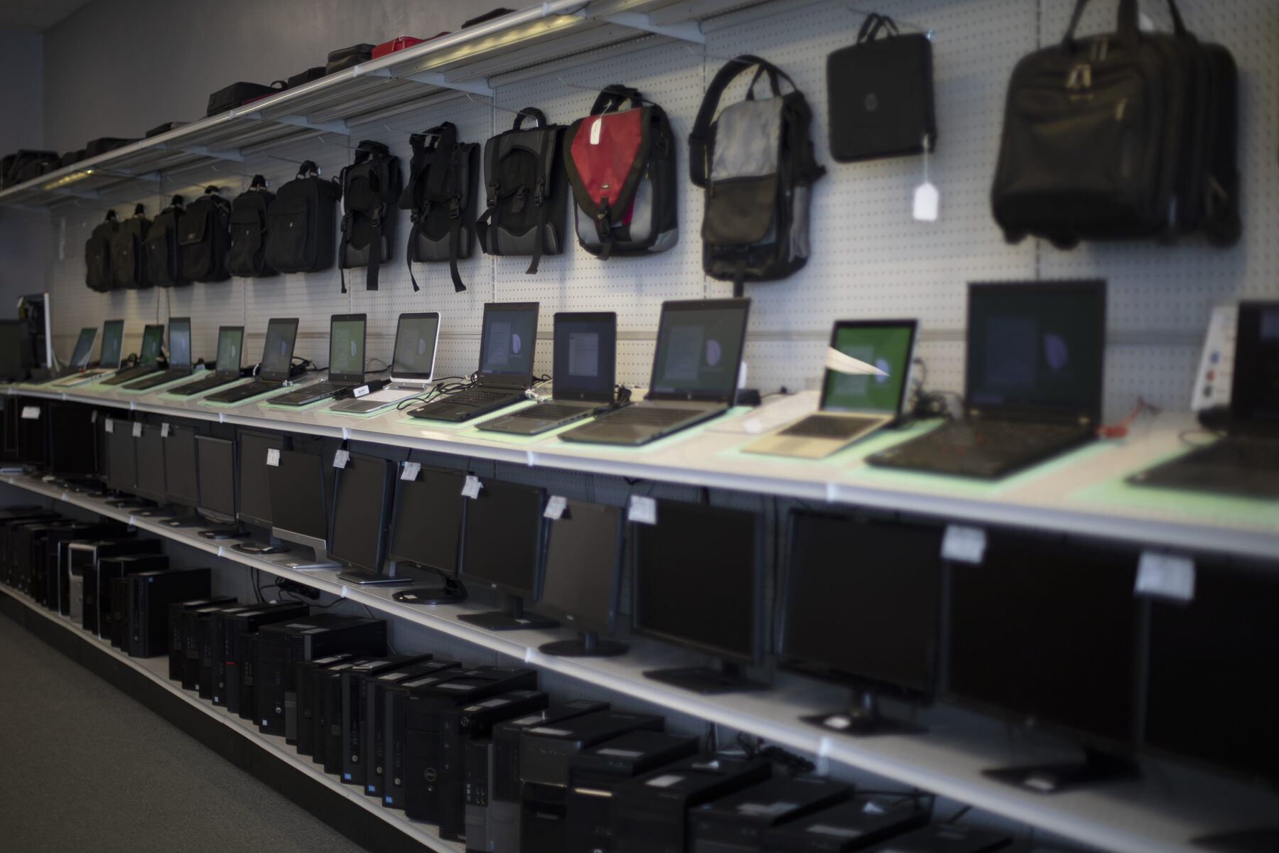 Refurbished Computers & Electronics Grand Rapids, Michigan